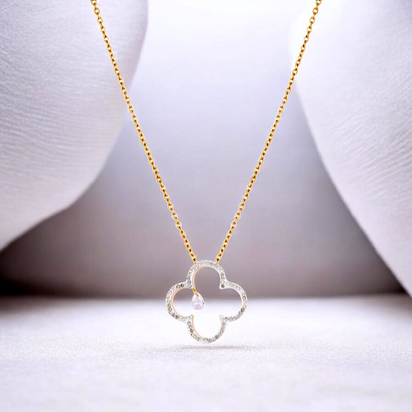 Colier Daniel Klein de Damă Auriu, din Oțel Inoxidabil cu Design Sofisticat