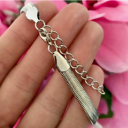 Brățară Freelook Argintie din Oțel Inoxidabil, Design Modern "Serpuit"